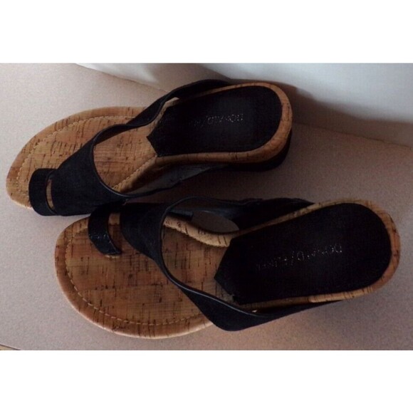 Donald Pliner Gyer Wedge Sandals Metallic Black/Black 8.5 M - Picture 3 of 5